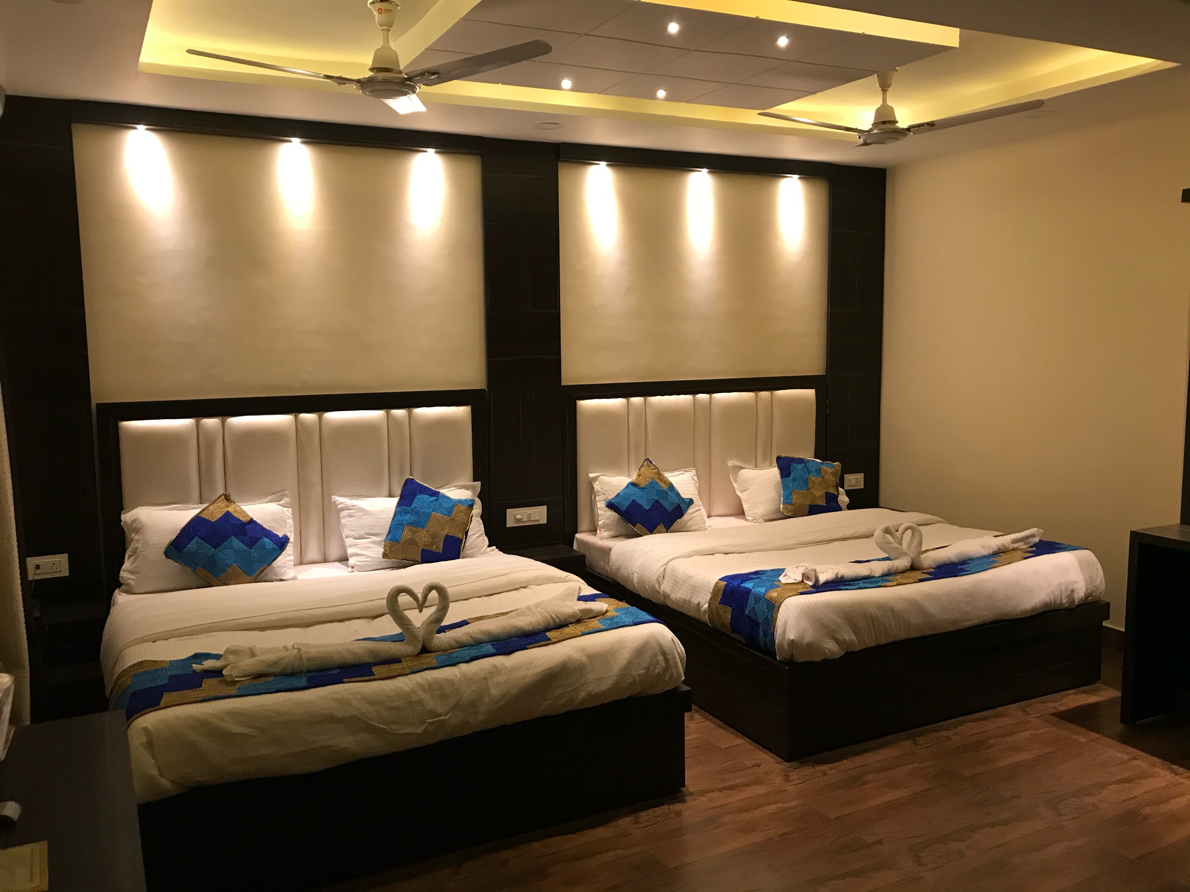Hotel Kabir Residency 4 minutes walk to Golden Temple