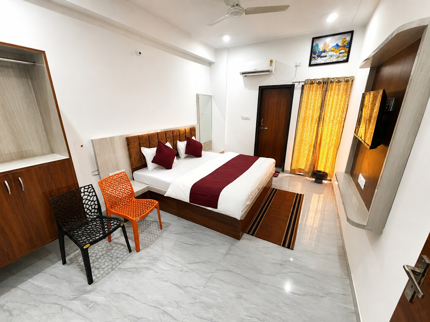Main gallery