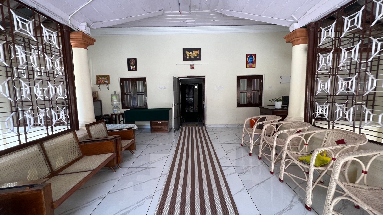 Main gallery