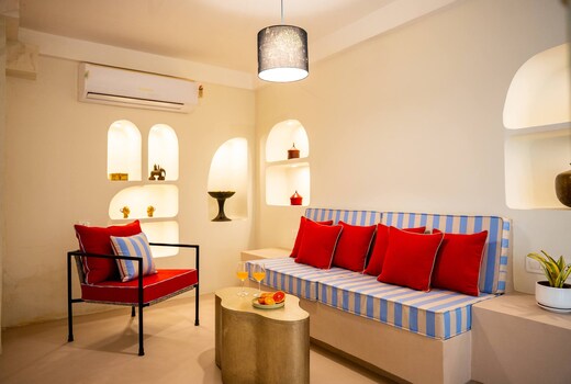 The Blue Root 5 Bed Heritage Home