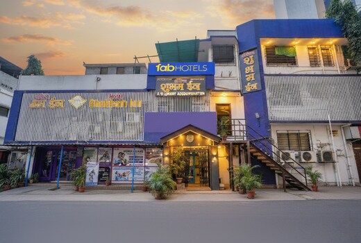 FabHotel Shubham Inn - Nr. Jain Mandir, Bhandup West