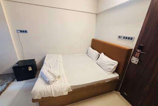 Studio Apartment near airport