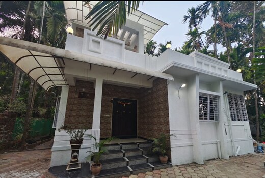 Villa by Weekend Thrills