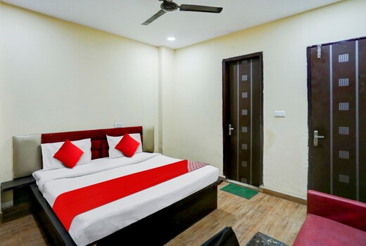 Hotel O Sagarpur
