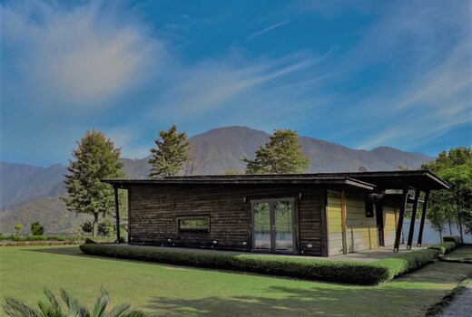 SaffronStays Paradise Pines, Dehradun
