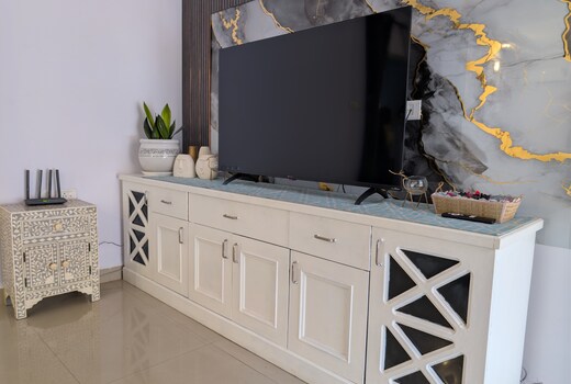 4BHK Private Pool Ivory Sands Villa walk to Beach