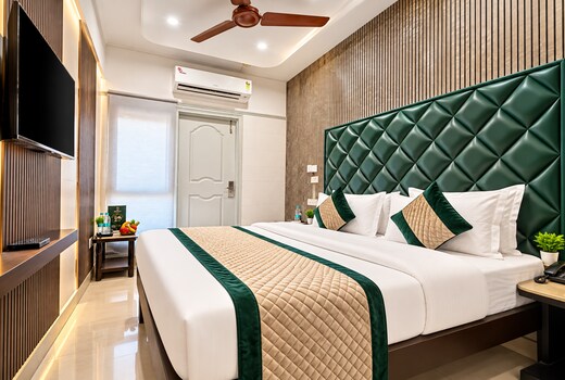 Hotel Satwah Near Nizamuddin Railway Station by TRIINDIA Hospitality