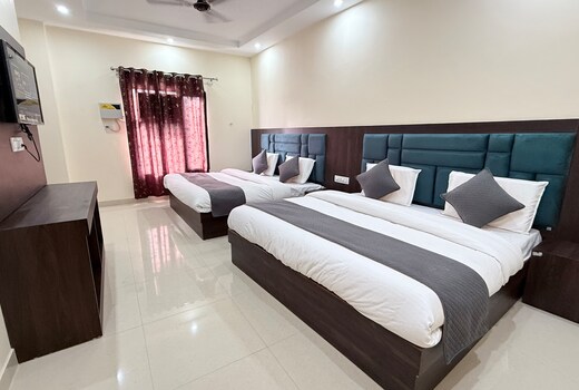 Maa Bhawani HomeStay Katra