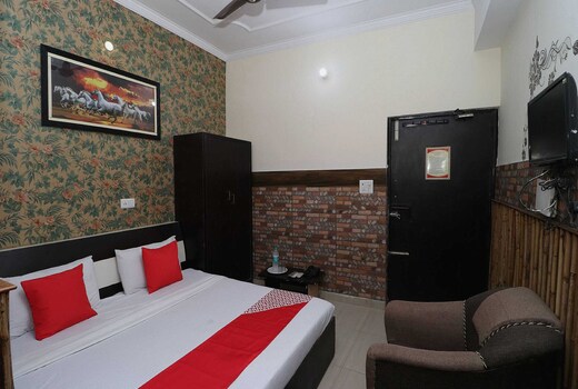 Hotel O Welcome Lounge