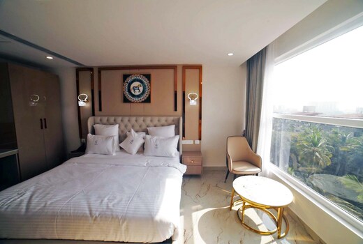 Radiant Star Suites