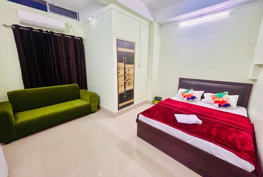 JM Suites