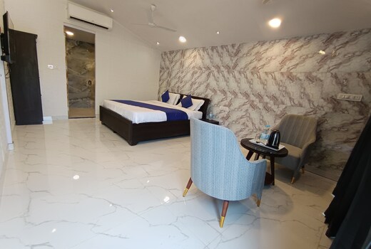 RAHA HOTEL