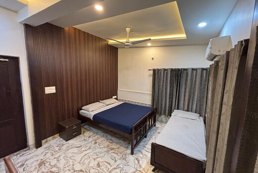 Calicut Greens | Cosy Rooms