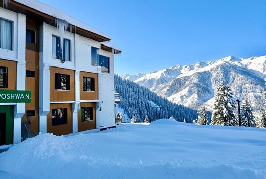 Hotel Poshwan
