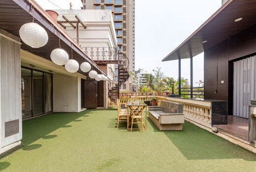 2BHK Penthouse With Private Terrace in Dadar