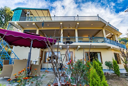 Oliver's Nest - 4BHK | Boutique Villa by Homeyhuts