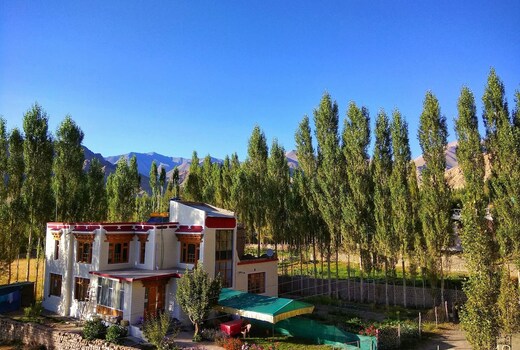 4 View Ladakh | 5 Mins walk from Leh Mall Road