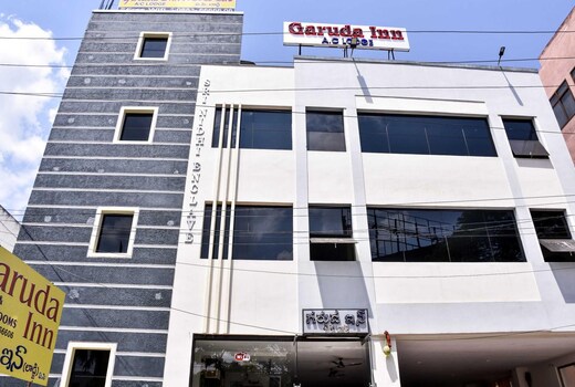 Garuda Inn a/c