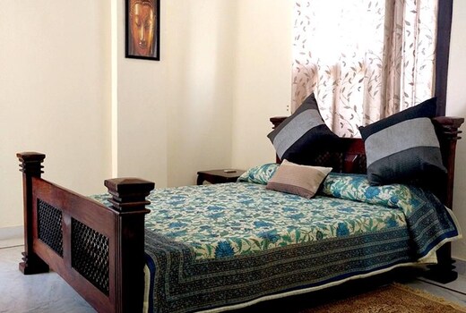 Raghu's Homestay | Entire 2 BHK Apartment