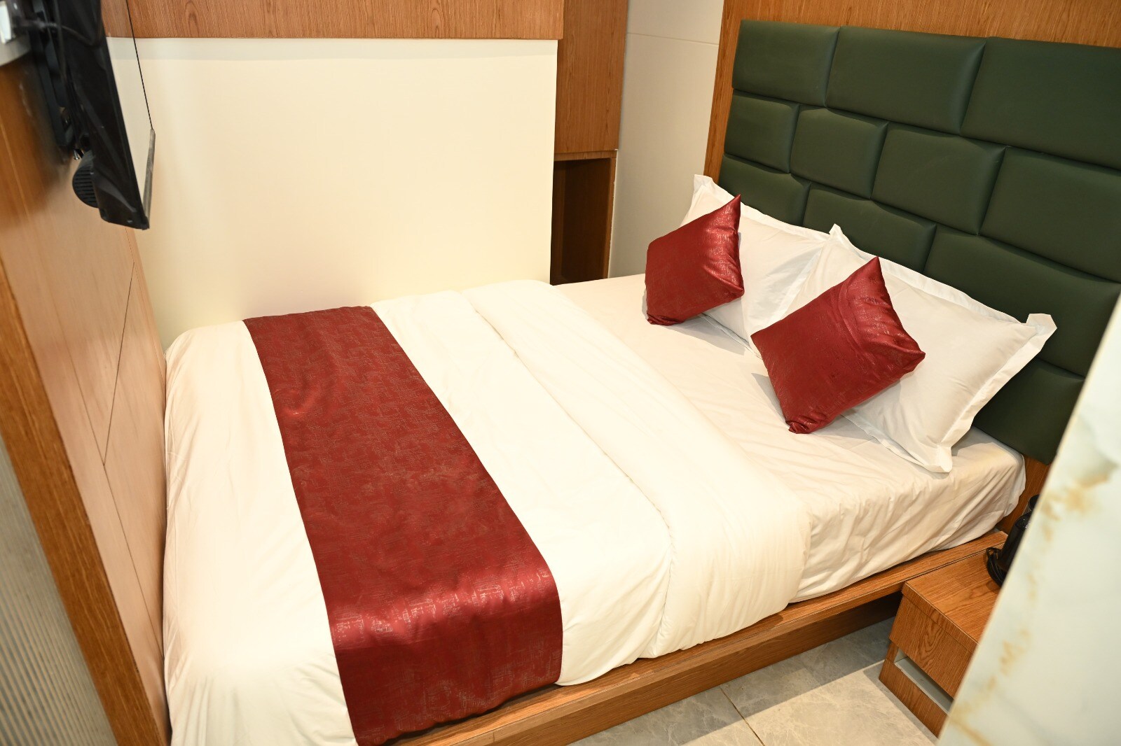 SUCHIETA INN HOTEL AND LODGING