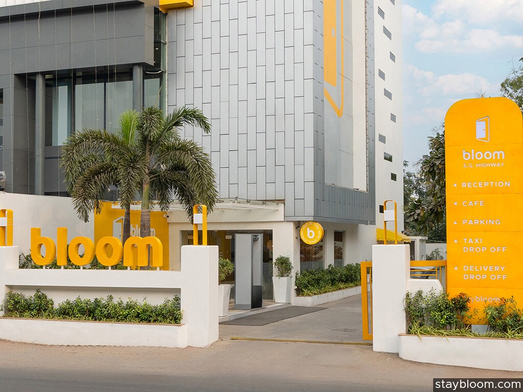 Bloom Hotel SG Highway