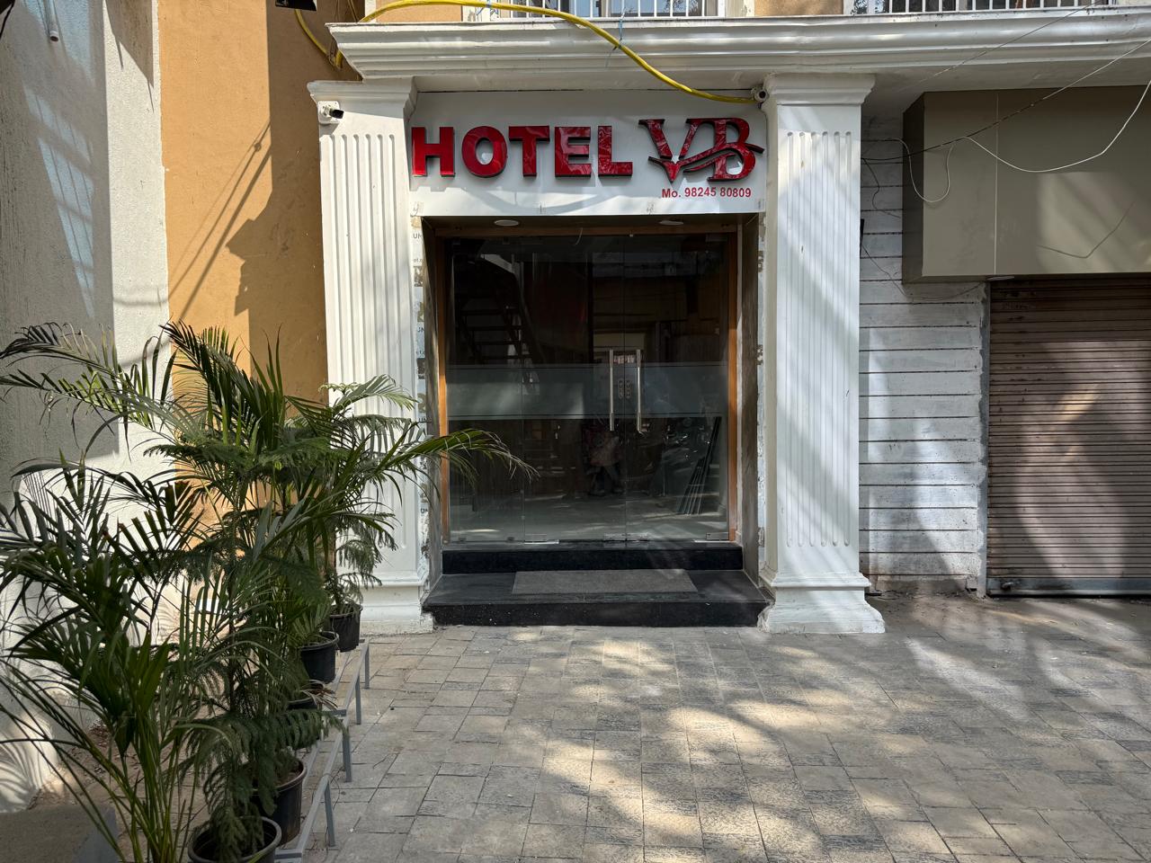 HOTEL VB INN