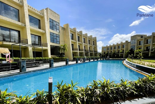 Parklane Resort
