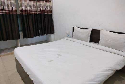 Hotel New Moon