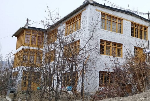 Semnet Guest House