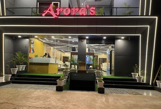 Arora Hotel and Restaurant