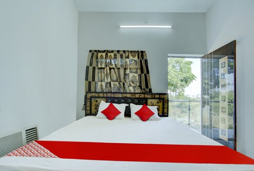 Super Hotel O Pragya New