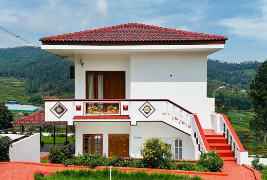 Evergreen Glass Inn