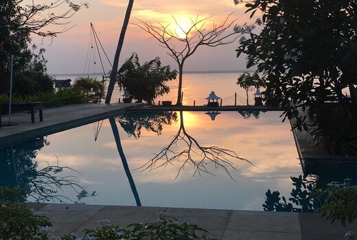 El Oceano Beach Villas