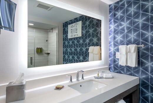 DoubleTree by Hilton Hot Springs