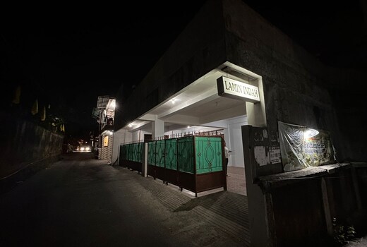 OYO 93128 Hotel Lamin 2
