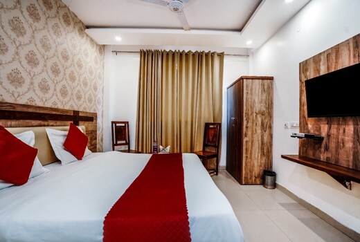Hotel Almond