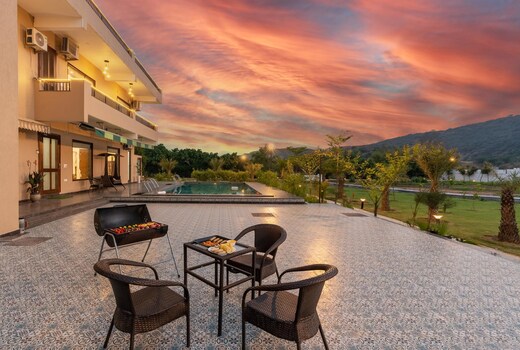 StayVista at BrookVale Manor