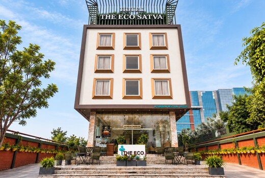 The Eco Satva (Vegetarian with all Options)