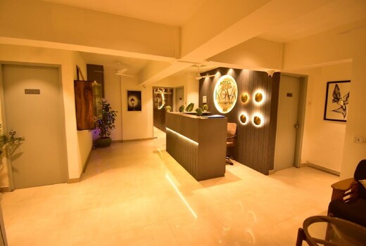Hotel Dhanvantari