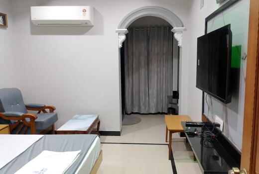 Supreme Hotels