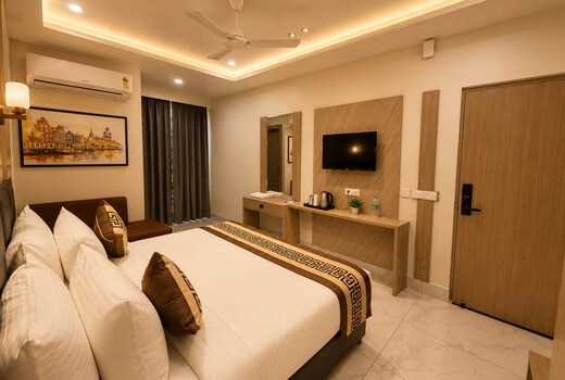 Hotel Nova Heights
