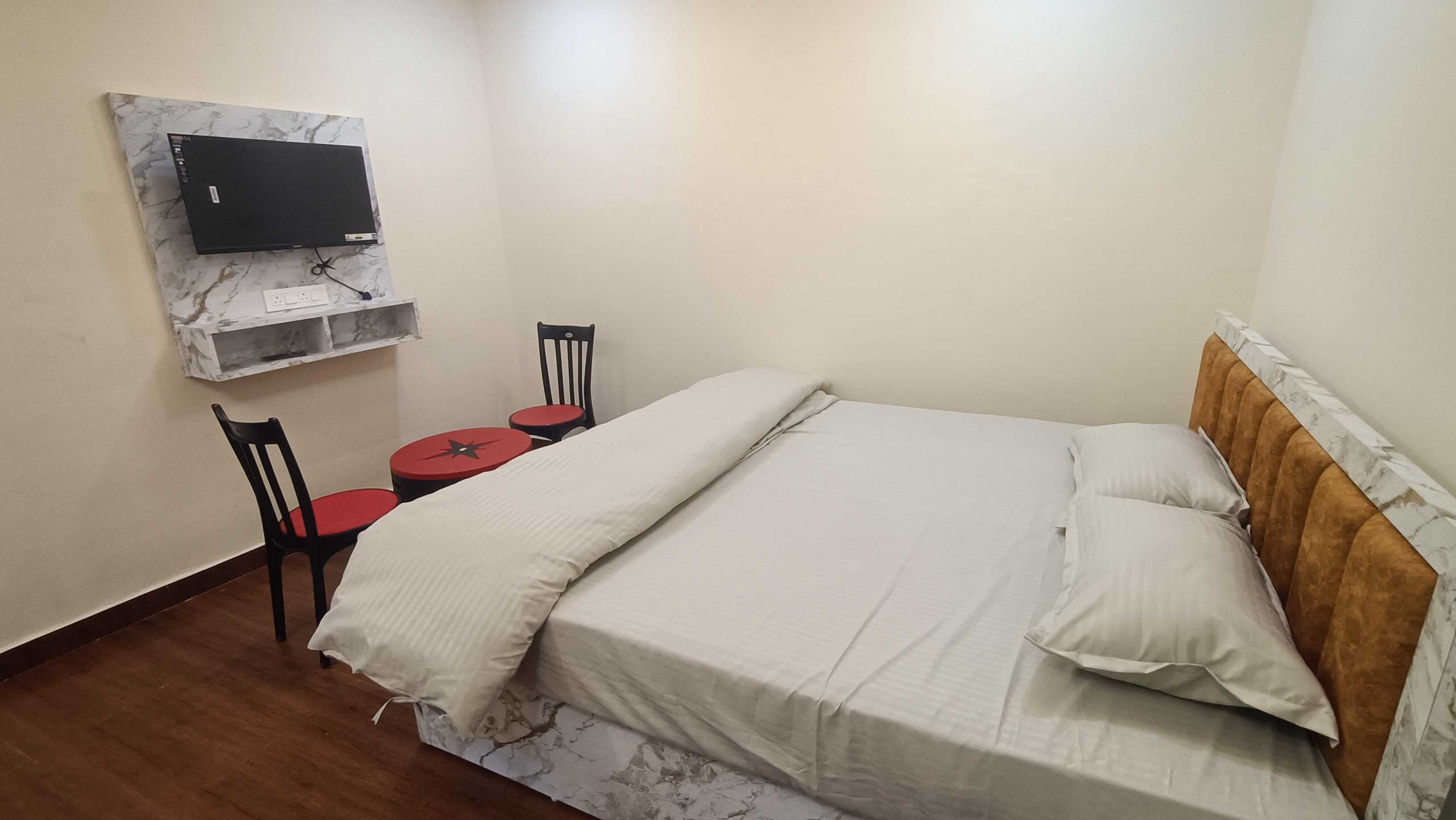 Hotel O Swarg Paradise Inn