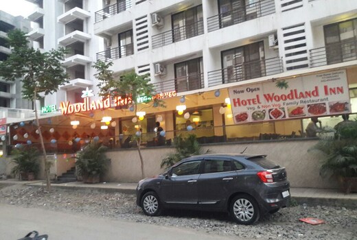 Woodland Inn