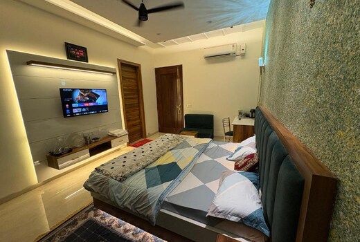 Awesome HomeStay