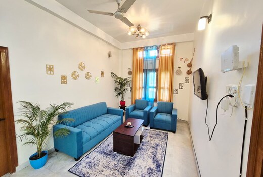 The Backyard Inn | 5 min from GNRC Dispur