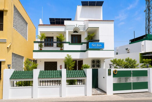 Sri Inn