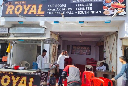 Hotel Royal Happinezz