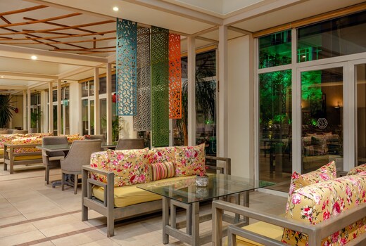 Carlton Al Moaibed Hotel, an IHG hotel