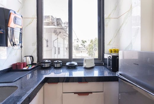 Mango Abode Home with Breakfast and Pickup