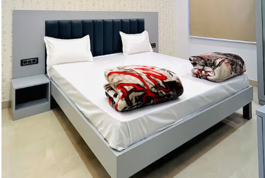 1BR Backpacker Stay City Centre w Restaurant